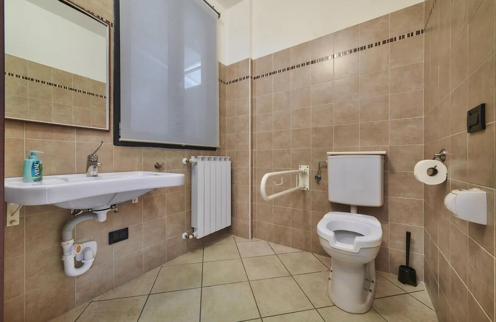 La Casa Di Cinzia Central Apartment Lierna 0*,  Italy